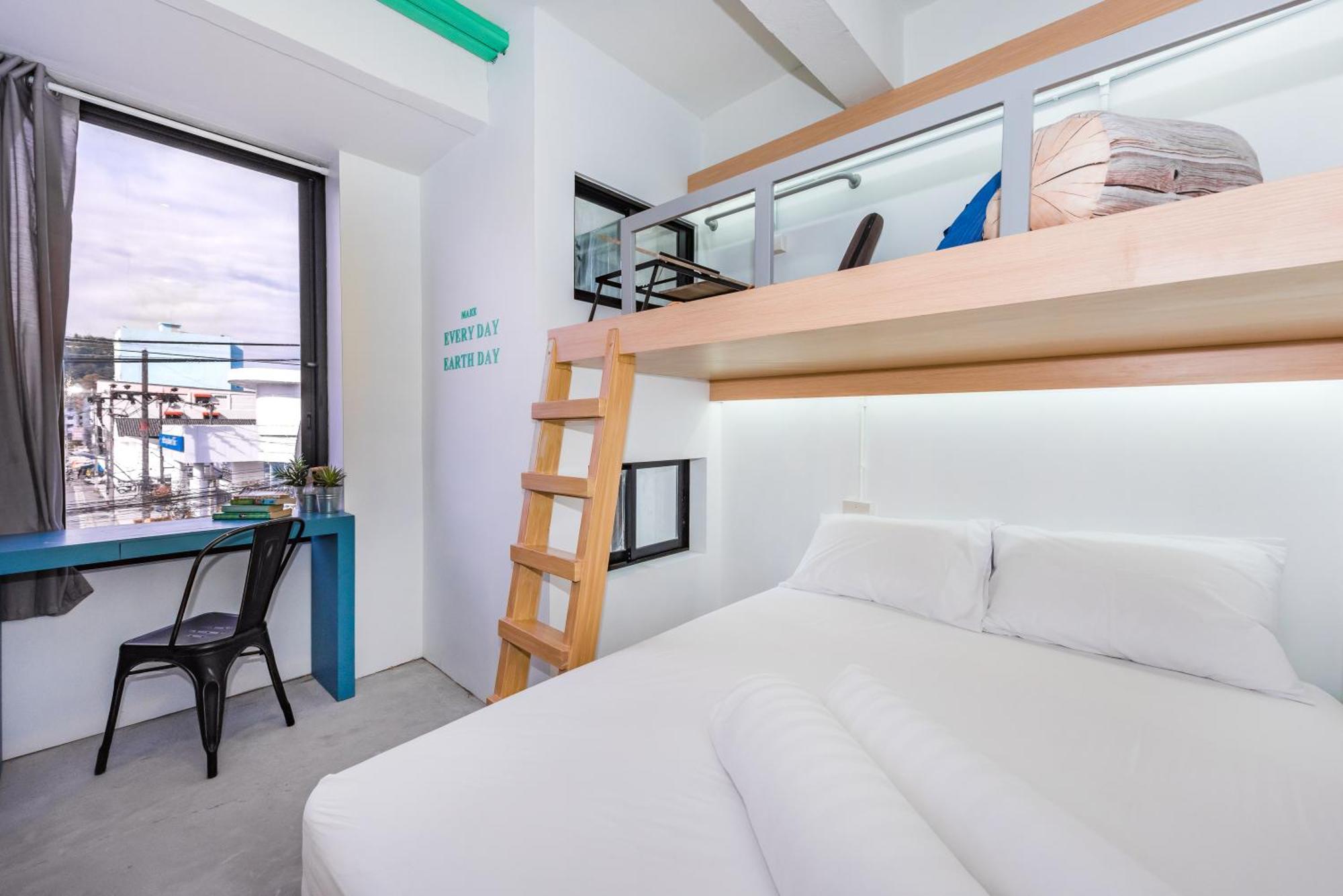 Eco Hostel Phuket Bagian luar foto